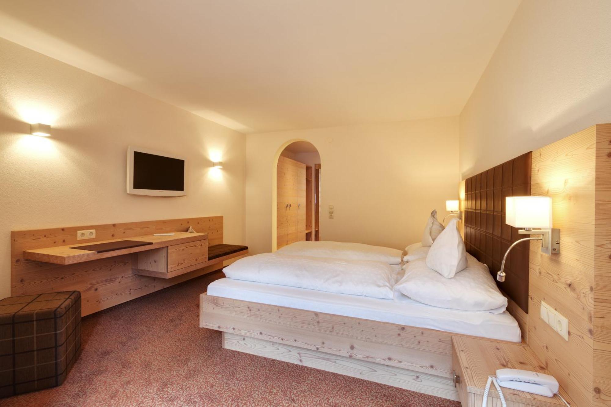 Hotel Nova Gaschurn Kültér fotó