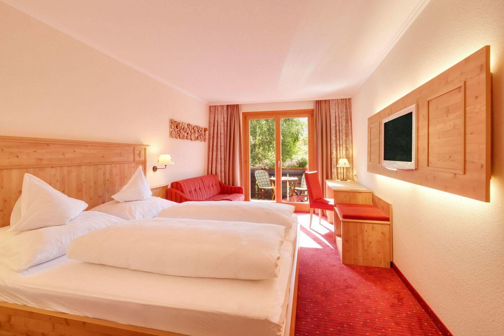 Hotel Nova Gaschurn Kültér fotó